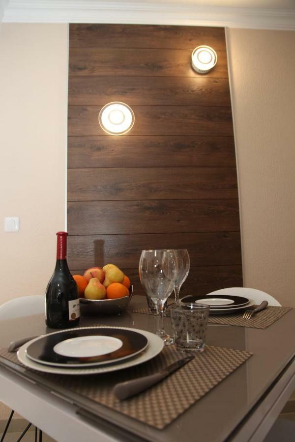 Stylish 2 Room Flat 60 Meters To The Beach نيس المظهر الخارجي الصورة